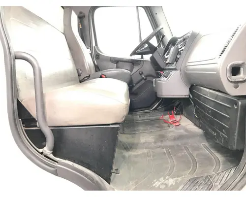 FREIGHTLINER M2-106 Cab Assembly