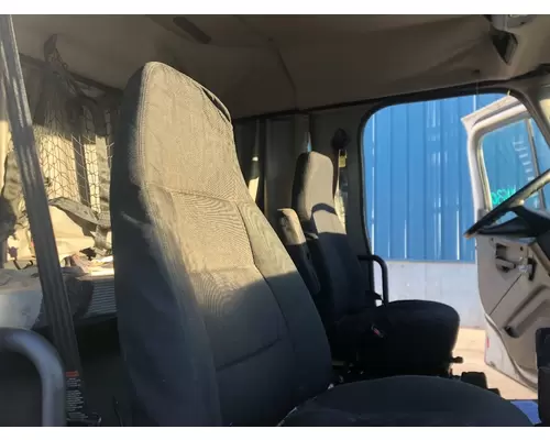 FREIGHTLINER M2-106 Cab Assembly