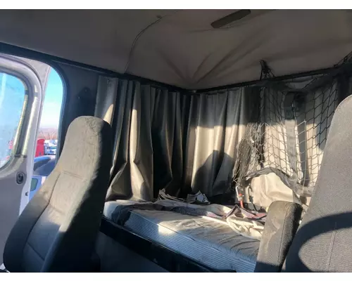 FREIGHTLINER M2-106 Cab Assembly