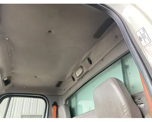 FREIGHTLINER M2-106 Cab Assembly