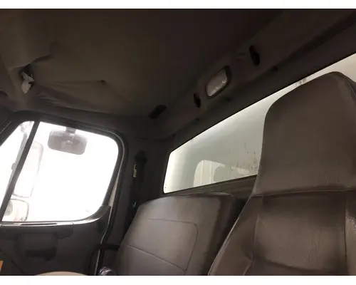 FREIGHTLINER M2-106 Cab Assembly