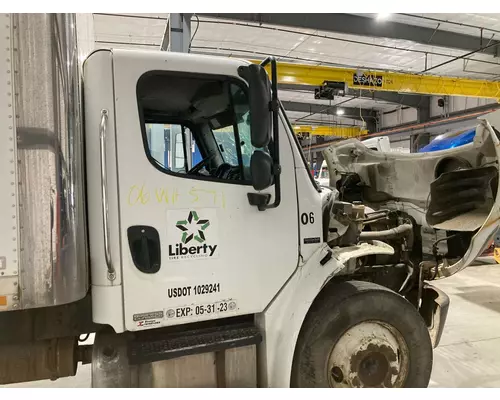 FREIGHTLINER M2-106 Cab Assembly