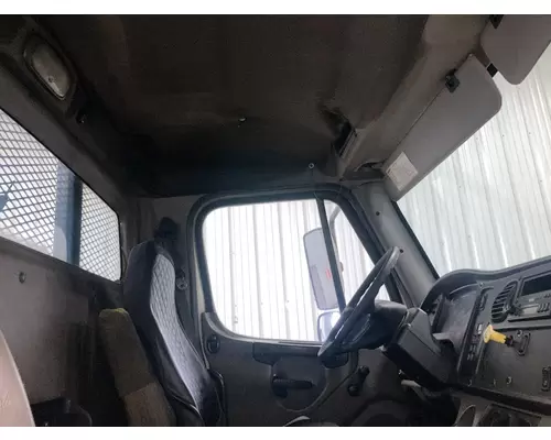 FREIGHTLINER M2-106 Cab Assembly