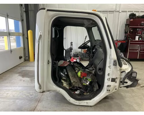 FREIGHTLINER M2-106 Cab Assembly