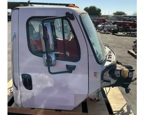 FREIGHTLINER M2 106 Cab Assembly