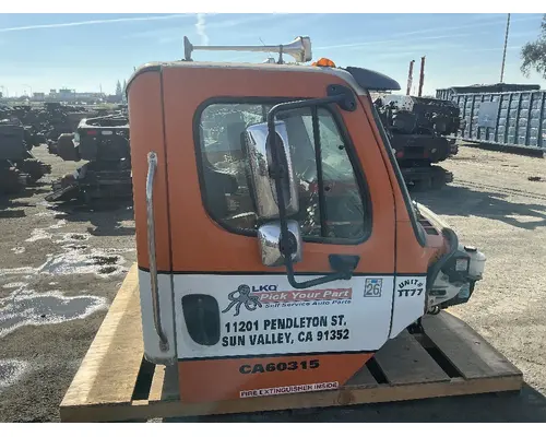 FREIGHTLINER M2 106 Cab Assembly