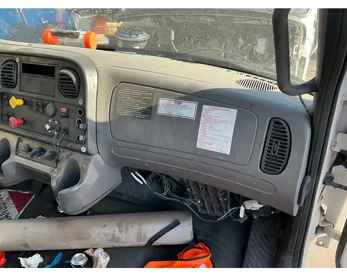 FREIGHTLINER M2 106 Cab Assembly