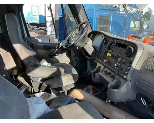 FREIGHTLINER M2 106 Cab Assembly