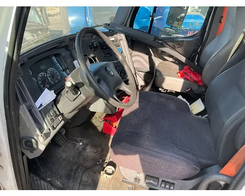 FREIGHTLINER M2 106 Cab Assembly