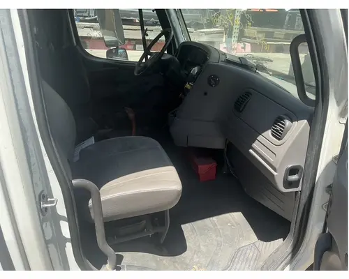 FREIGHTLINER M2 106 Cab Assembly