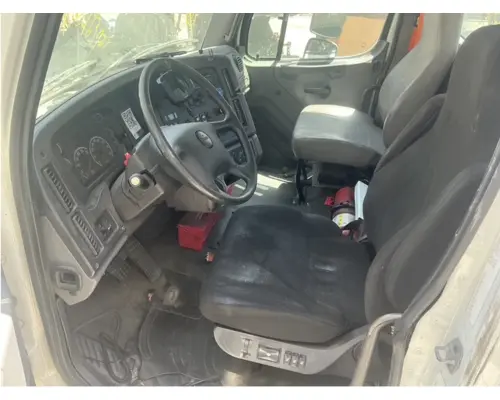 FREIGHTLINER M2 106 Cab Assembly