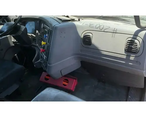 FREIGHTLINER M2 106 Cab Assembly