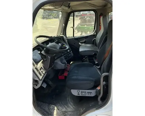 FREIGHTLINER M2 106 Cab Assembly