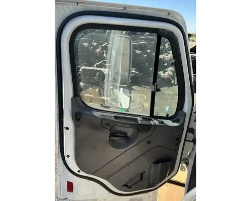 FREIGHTLINER M2 106 Cab Assembly