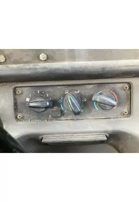 FREIGHTLINER M2-106 Cab Misc. Interior Parts