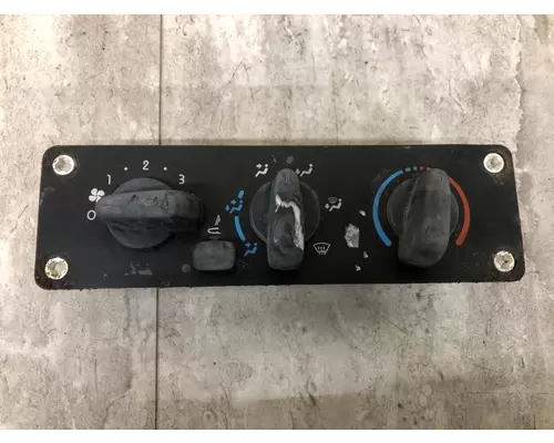 FREIGHTLINER M2-106 Cab Misc. Interior Parts