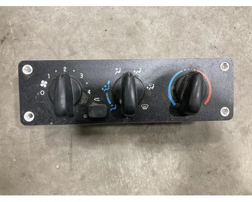 FREIGHTLINER M2-106 Cab Misc. Interior Parts