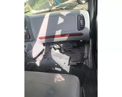 FREIGHTLINER M2 106 Cab Mount