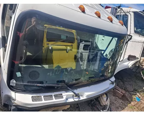 FREIGHTLINER M2 106 Cab Mount