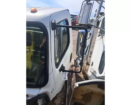 FREIGHTLINER M2 106 Cab Mount
