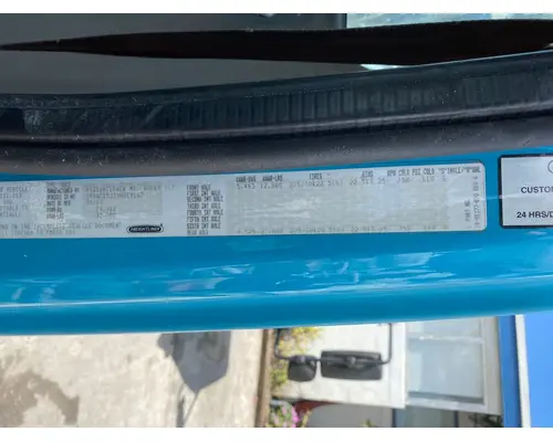 FREIGHTLINER M2 106 Cab