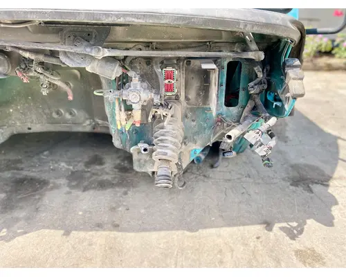 FREIGHTLINER M2 106 Cab