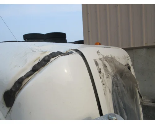 FREIGHTLINER M2-106 Cab
