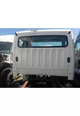 FREIGHTLINER M2-106 Cab