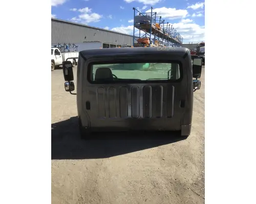 FREIGHTLINER M2-106 Cab