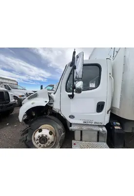 FREIGHTLINER M2 106 Cab
