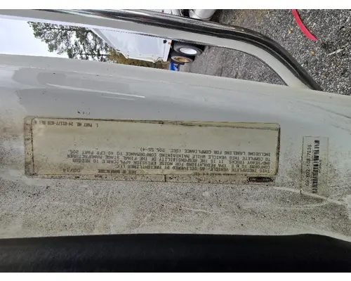 FREIGHTLINER M2 106 Catalytic Converter