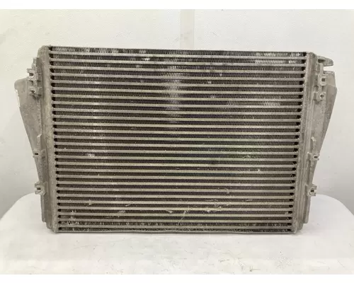 FREIGHTLINER M2-106 Charge Air Cooler (ATAAC)