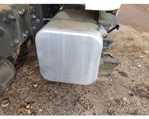 FREIGHTLINER M2 106 Complete Vehicle