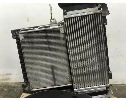 FREIGHTLINER M2-106 Cooling Assembly. (Rad., Cond., ATAAC)