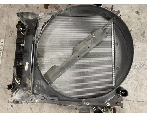 FREIGHTLINER M2-106 Cooling Assembly. (Rad., Cond., ATAAC)