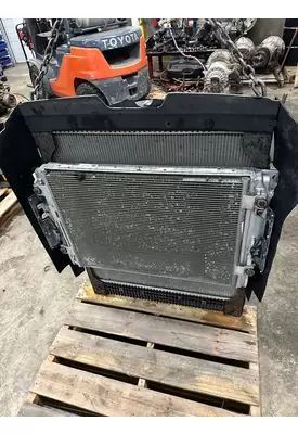 FREIGHTLINER M2 106 Cooling Assy. (Rad., Cond., ATAAC)