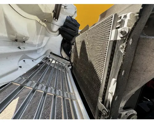 FREIGHTLINER M2 106 Cooling Assy. (Rad., Cond., ATAAC)