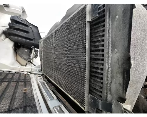 FREIGHTLINER M2 106 Cooling Assy. (Rad., Cond., ATAAC)