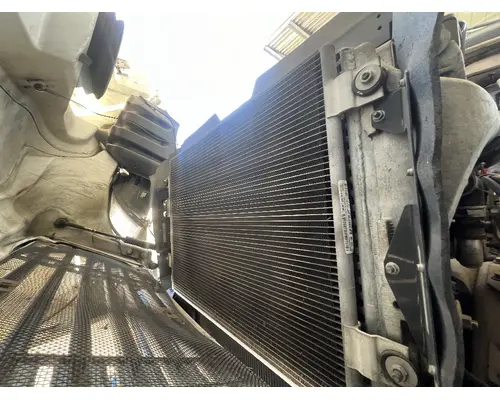 FREIGHTLINER M2 106 Cooling Assy. (Rad., Cond., ATAAC)