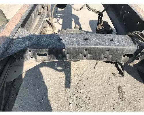 FREIGHTLINER M2 106 Crossmember