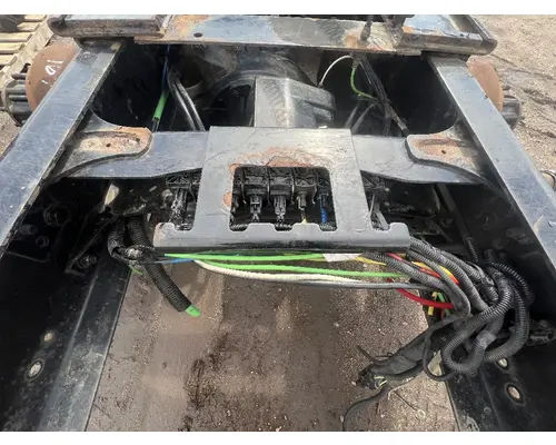 FREIGHTLINER M2 106 Cutoff Assembly