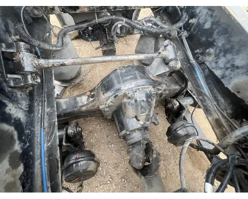 FREIGHTLINER M2 106 Cutoff