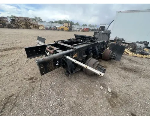 FREIGHTLINER M2 106 Cutoff