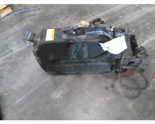 FREIGHTLINER M2 106 DEF TANK