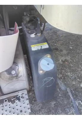 FREIGHTLINER M2 106 DEF TANK