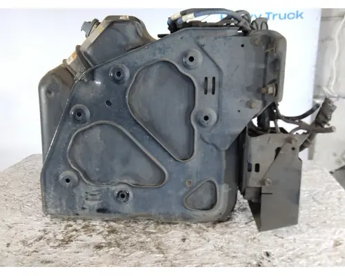 FREIGHTLINER M2 106 DEF TANK