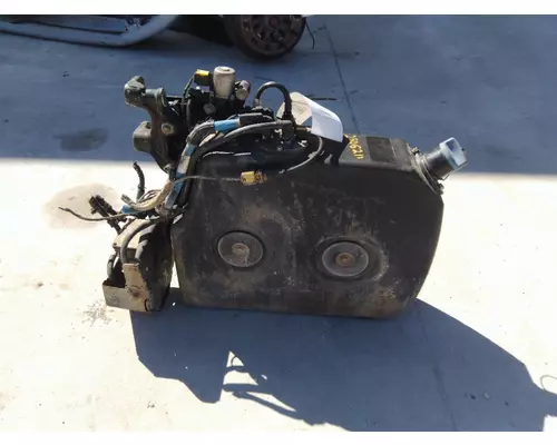 FREIGHTLINER M2 106 DEF TANK