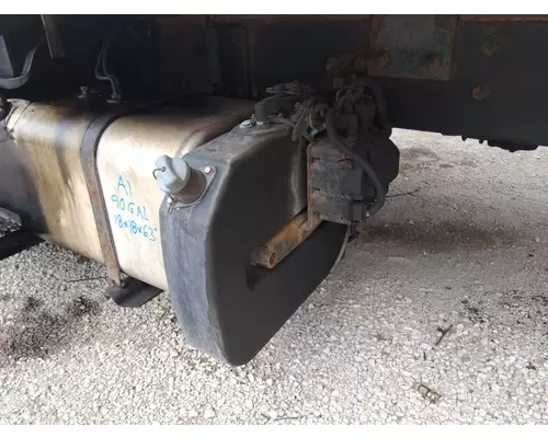 FREIGHTLINER M2 106 DEF TANK