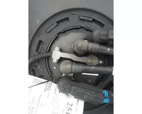 FREIGHTLINER M2 106 DEF TANK