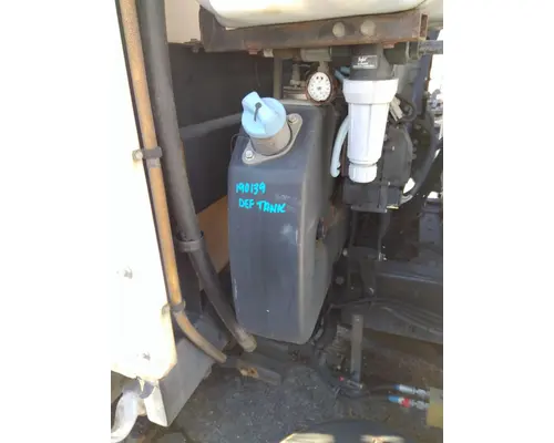 FREIGHTLINER M2 106 DEF TANK